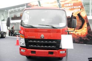 中國重汽九款車型齊聚2013上海車展