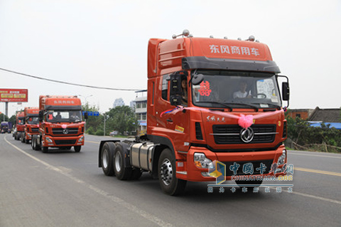 卡車主題婚禮的卡車——東風天龍