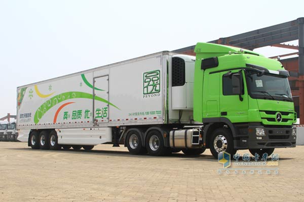 奔馳Actros 2644 冷藏車