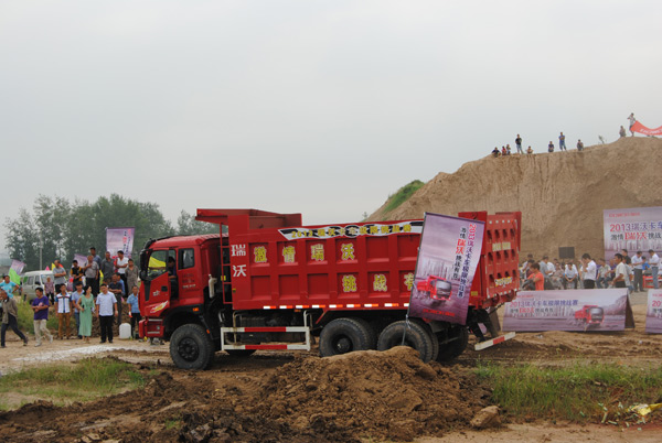 瑞沃卡車極限挑戰(zhàn)賽河南賽區(qū)賽場風云