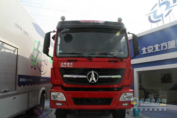 北奔 V3M重卡 340馬力 8X4 自卸車(輕量化)