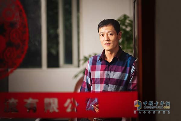 深圳市宏誠(chéng)物流有限公司董事長(zhǎng)劉志宏