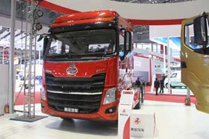 東風柳汽 乘龍H7 6×2R平頭牽引車