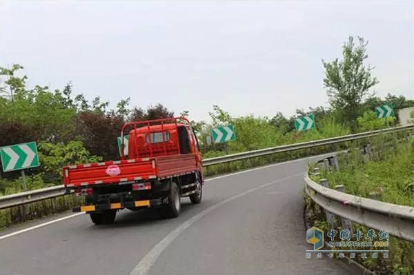 東風汽車?首屆中國卡友節(jié)油挑戰(zhàn)賽賽前培訓