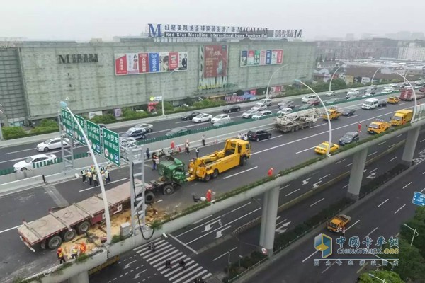 貨車上高架就報(bào)警