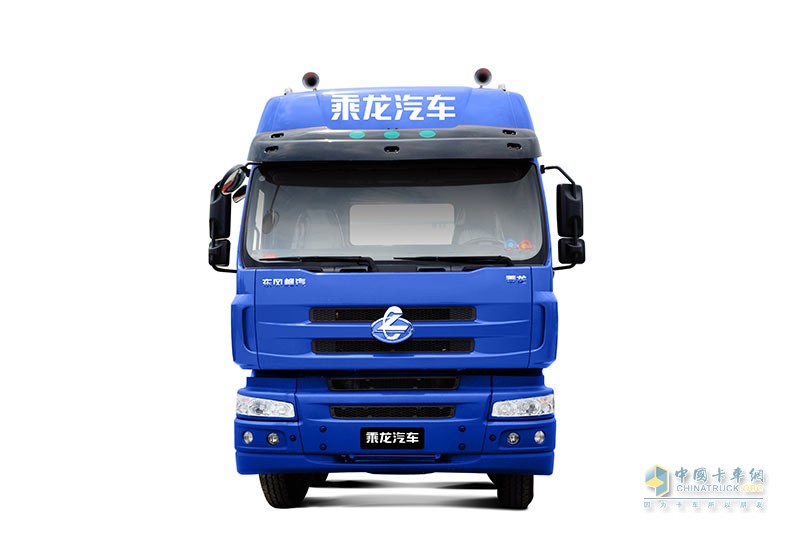 乘龍M5 4X2牽引車