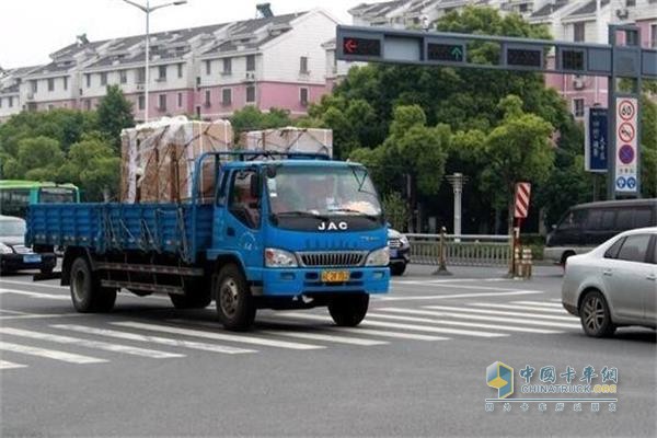 昆明2018年年內(nèi)全面淘汰全市所有黃標(biāo)車