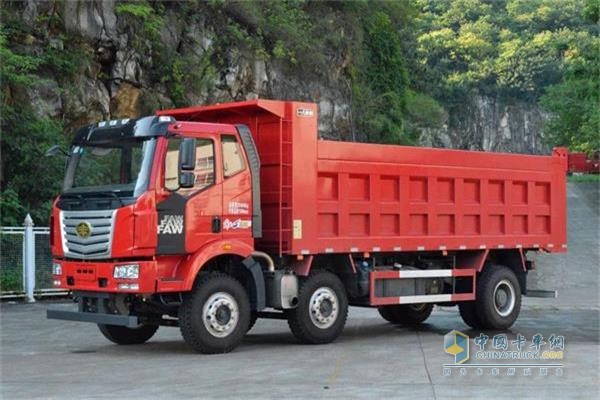 解放金陸6×2自卸車