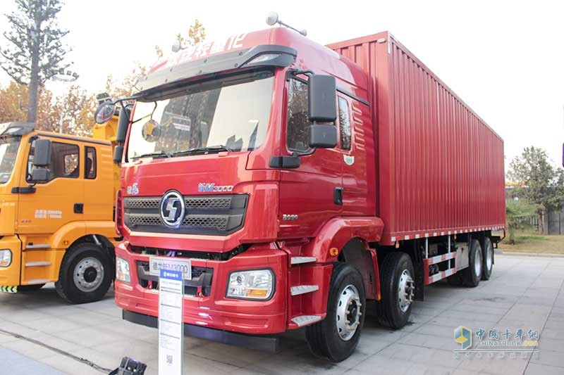 陜汽重卡 德龍新M3000 430馬力 8X4 12米綠通版載貨車