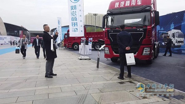 博覽會(huì)上陜汽商用車展車