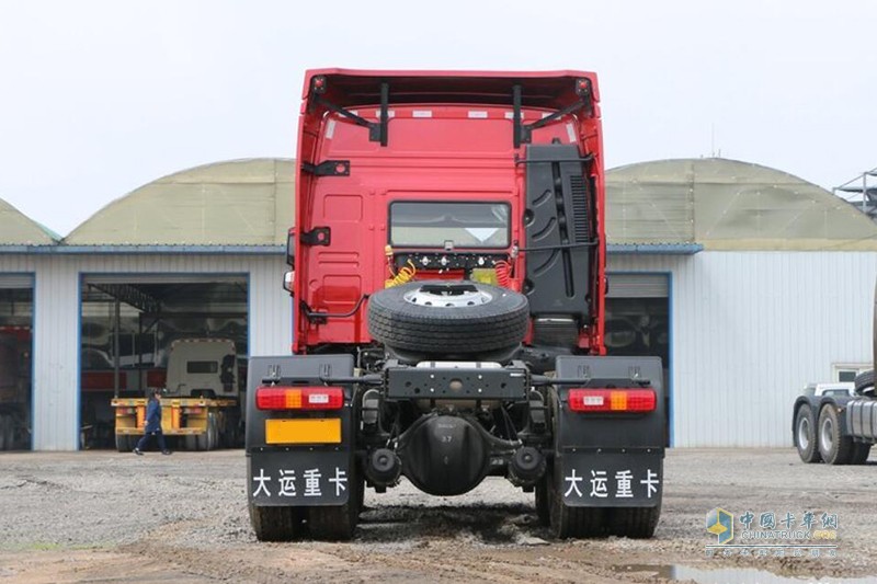 大運(yùn) N8V重卡 標(biāo)載型 430馬力 6X4牽引車(CGC4250D5ECCE) 