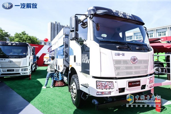 解放J6L 4×2 國六洗掃車