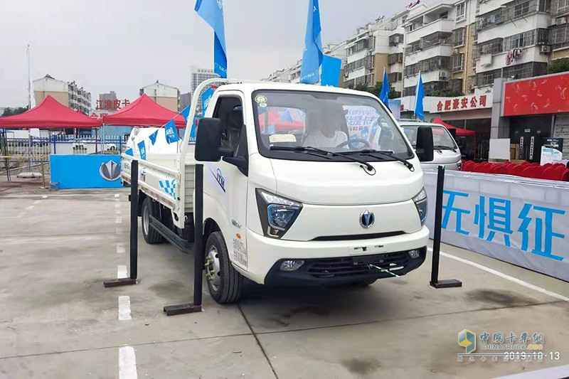 飛碟汽車“我是卡車人國六精英賽”合肥火力開賽！