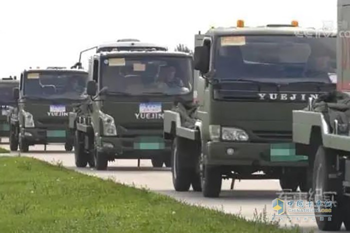 2017年，躍進(jìn)軍車作為保障車輛參與“航空飛鏢”國際軍事比賽