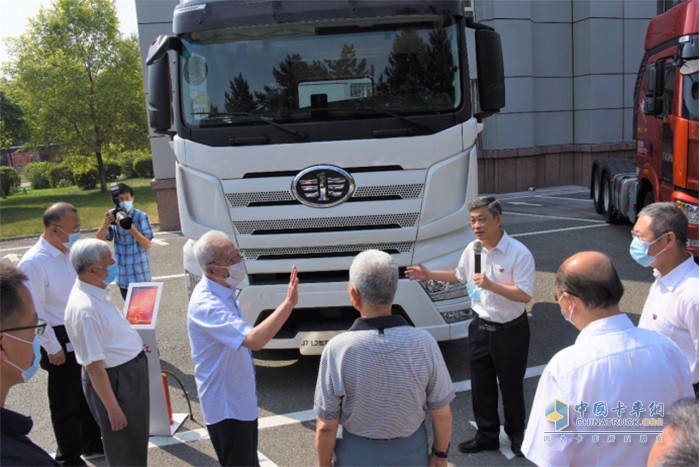 回憶解放7代卡車經(jīng)典 見證解放研發(fā)70年不忘初心 