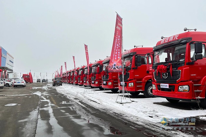 陜汽：奮戰(zhàn)開門紅 海內(nèi)外市場(chǎng)大單頻簽