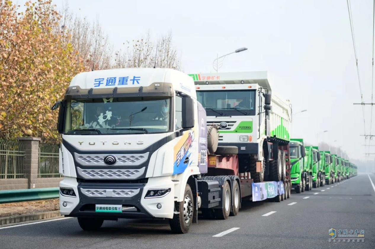 不負(fù)眾望 宇通新能源牽引車斬獲“卡車兄弟信賴產(chǎn)品獎(jiǎng)”