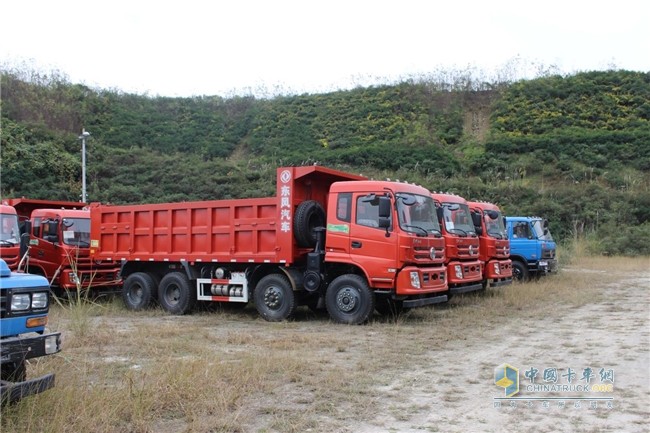 東風(fēng)華神燃油HS7車(chē)型劍指高端