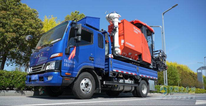 專攻一件事 專買一輛車 池師傅二十多年來認(rèn)準(zhǔn)江淮