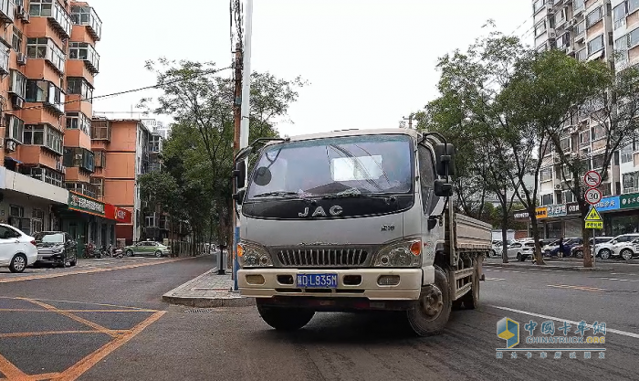 從康鈴H1到康鈴H6，趙軍濤完成了貨運生涯的傳承與堅守