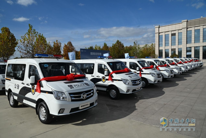 警用力量，守護安心！圖雅諾警用車輛批量交付，共筑城市“安全網(wǎng)”