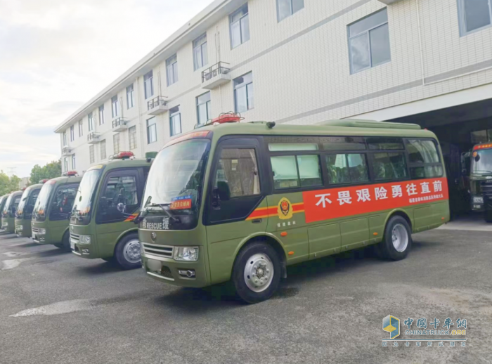 宇通專用車森林消防車輛專項(xiàng)巡檢行動(dòng)中，全力筑牢森林“防火墻”！