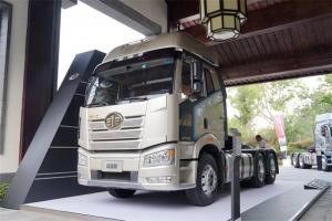 一汽解放 新J6P重卡 榮耀版 550馬力 6X4 國五牽引車(CA4250P66K25T1A2E5)