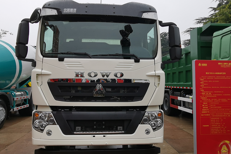 中國重汽 豪沃TX5 200kw 6X4 純電動環(huán)衛(wèi)車(ZZ1257V464GZ1EV)