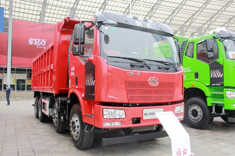 一汽解放 J6L重卡 320馬力 8X4 6.2米 國(guó)五自卸車(chē)(CA3310P63K1LT4E5)