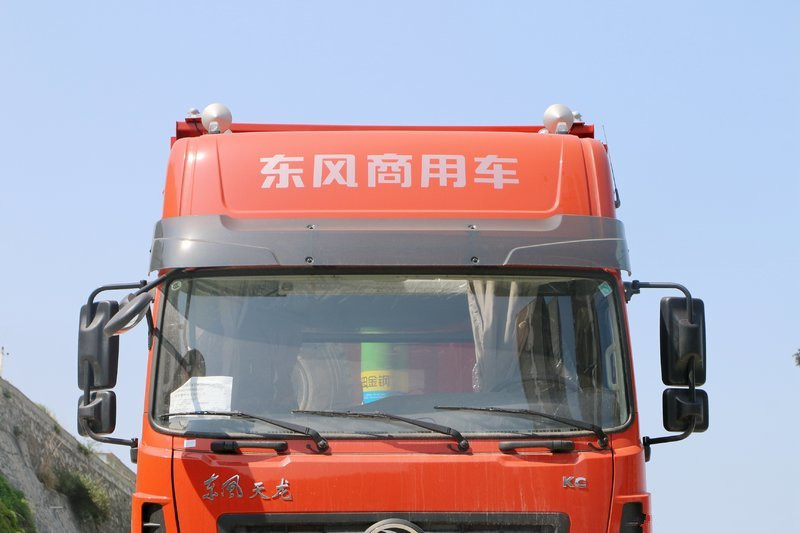 東風(fēng)商用車(chē) 天龍KC重卡 420馬力 8X4 7.4米 國(guó)五自卸車(chē)(DFH3310A3)