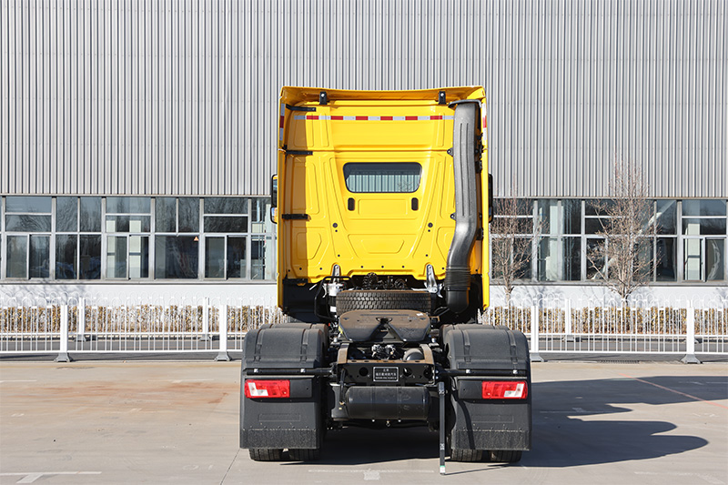 梅賽德斯-奔馳 Actros C 520馬力 6×4 國(guó)六 ?；愤\(yùn)輸牽引車