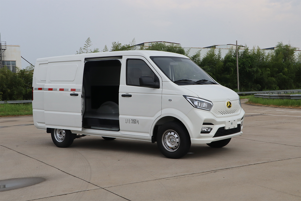 江鈴晶馬 E路福 4×2 純電動(dòng)物流車 39.6kW.h(JMV5030XXYBEV) 